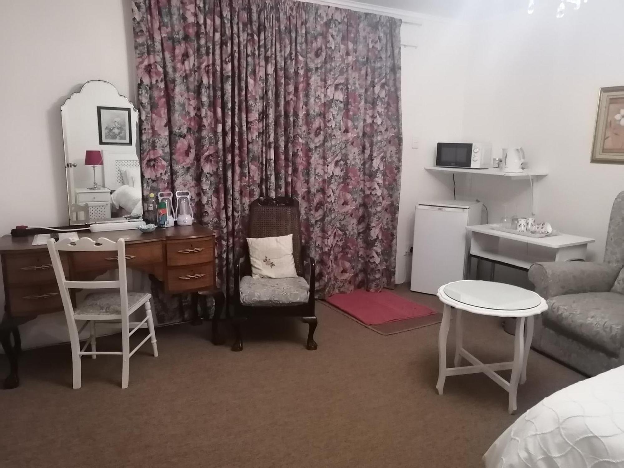 Champagne Valley Bell Park Self Catering Bed & Breakfast エクステリア 写真